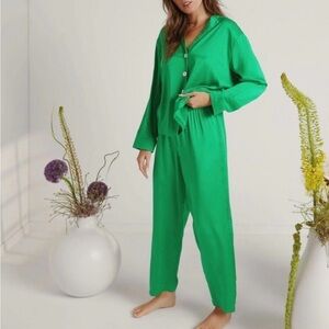 Lunya Green Pajama Set